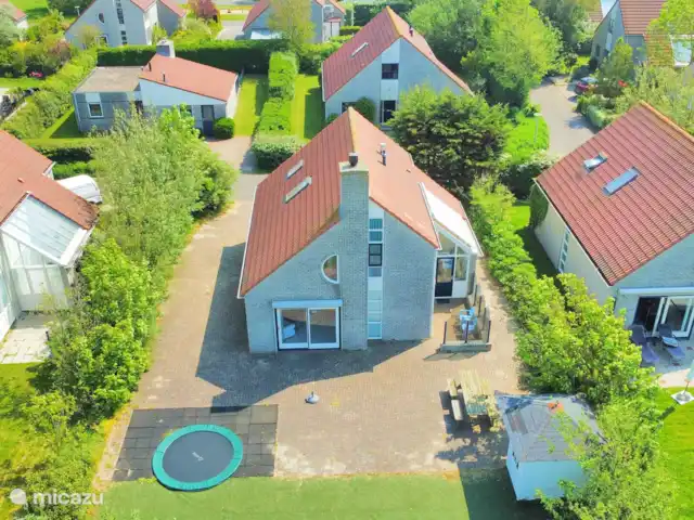 Wandelen, Nederland, Noord-Holland, Julianadorp, villa Villa Ooghduynzicht